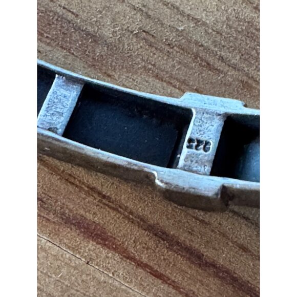 Silver Bangle Bracelet Red Green Stone Inlays & Safety Chain - Picture 9 of 10